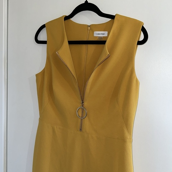 ✨ Calvin Klein Mustard Yellow Dress ✨ - Picture 2 of 4